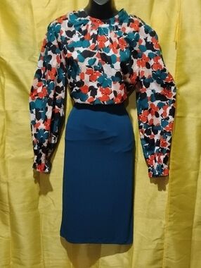 Seasty Floral Blouse in Teal, Black & Cream